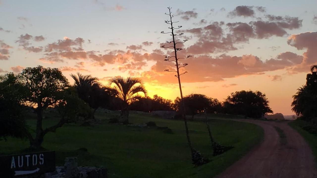 Hosteria Fortin De San Miguel Dieciocho de Julio エクステリア 写真
